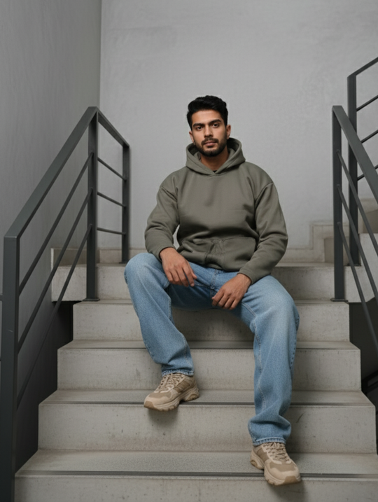 Box-Pocket Grey Hoodie